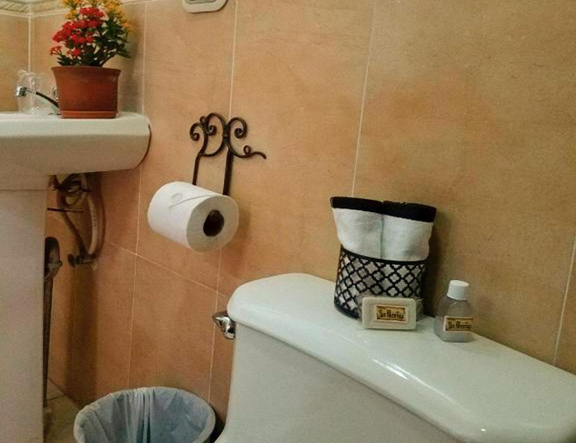 Hostal Las Puertas Santa Ana Bagian luar foto