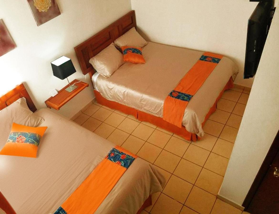 Hostal Las Puertas Santa Ana Bagian luar foto